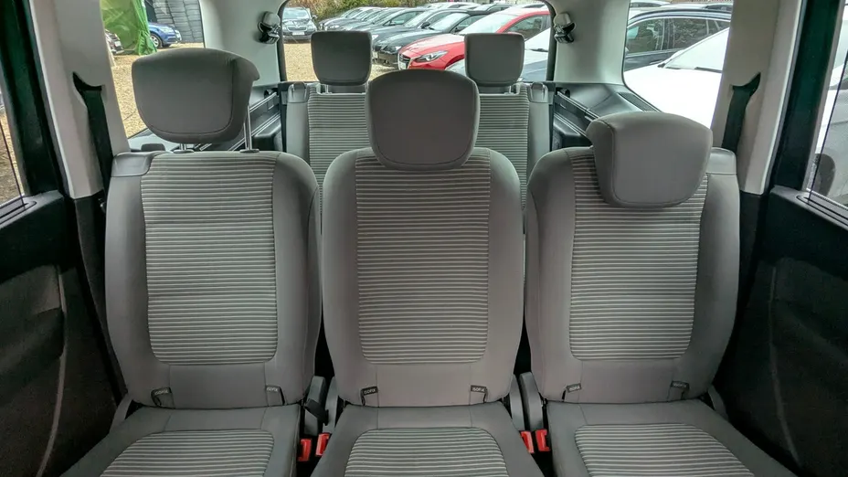 SEAT Alhambra -