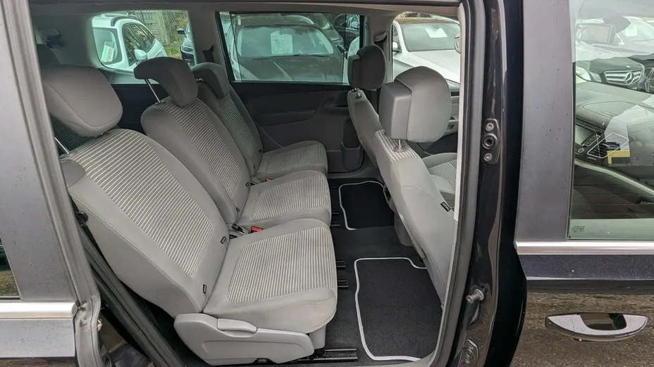 SEAT Alhambra -
