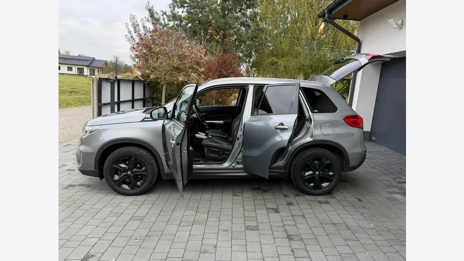 SUZUKI Vitara -