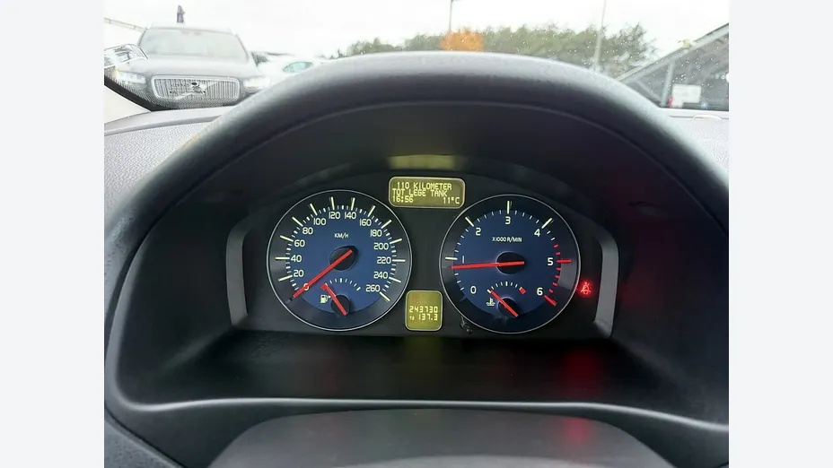 VOLVO C30 -