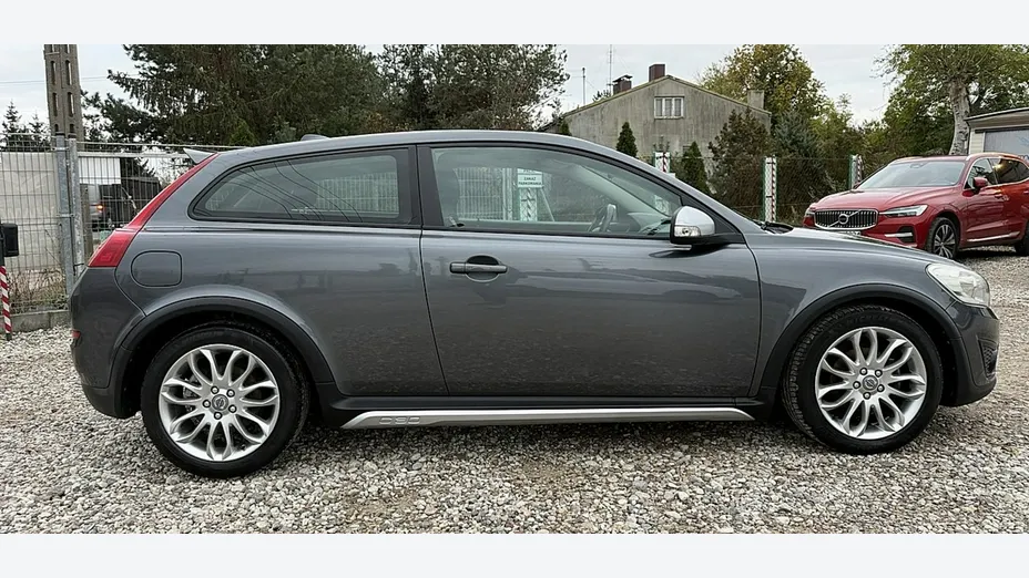 VOLVO C30 -