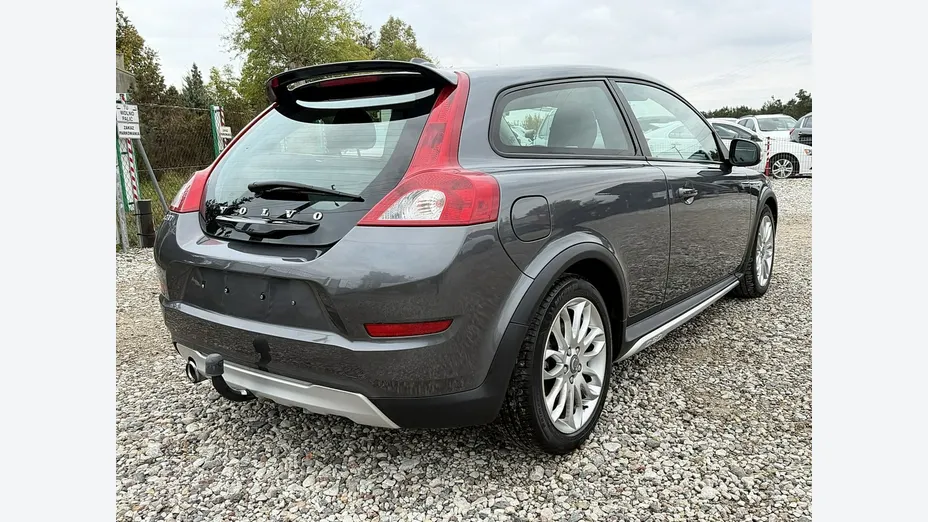 VOLVO C30 -