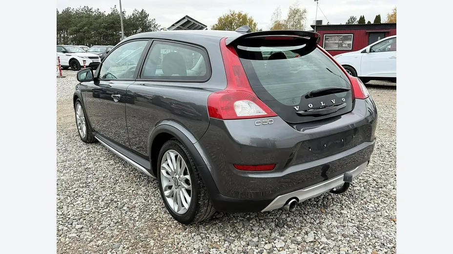 VOLVO C30 -