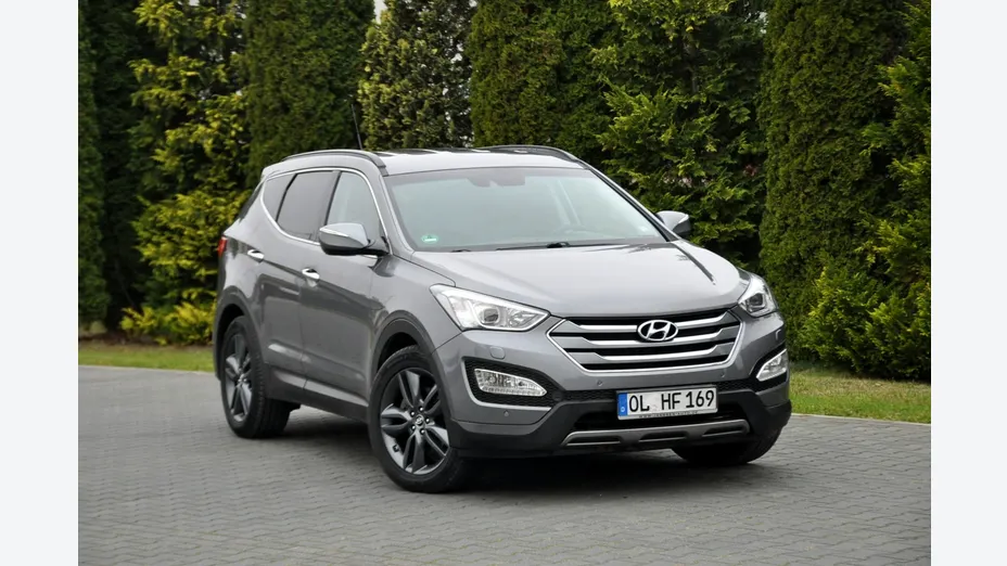 HYUNDAI Santa Fe -
