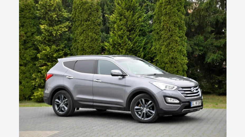 HYUNDAI Santa Fe -