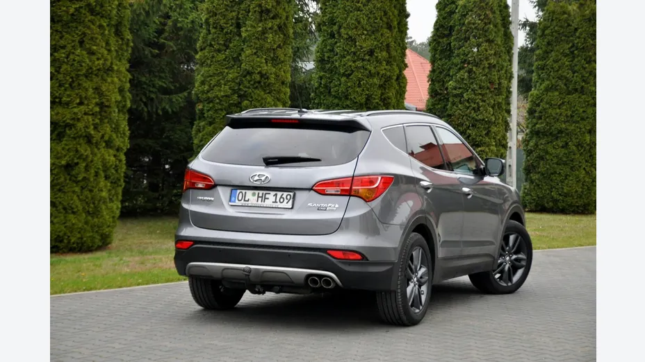 HYUNDAI Santa Fe -
