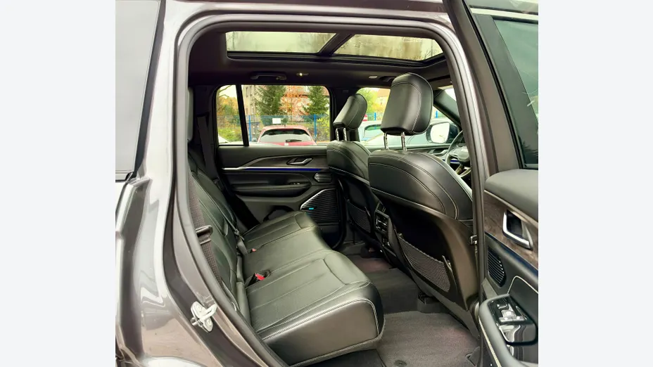 JEEP Grand Cherokee -