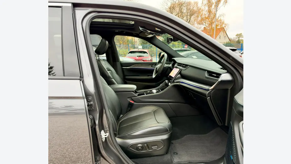 JEEP Grand Cherokee -