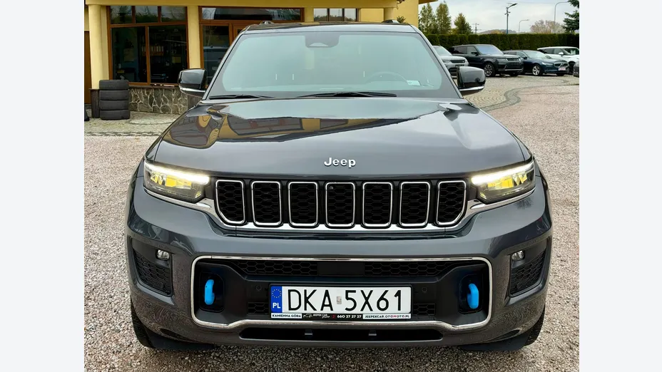 JEEP Grand Cherokee -