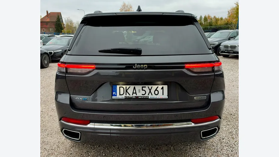 JEEP Grand Cherokee -
