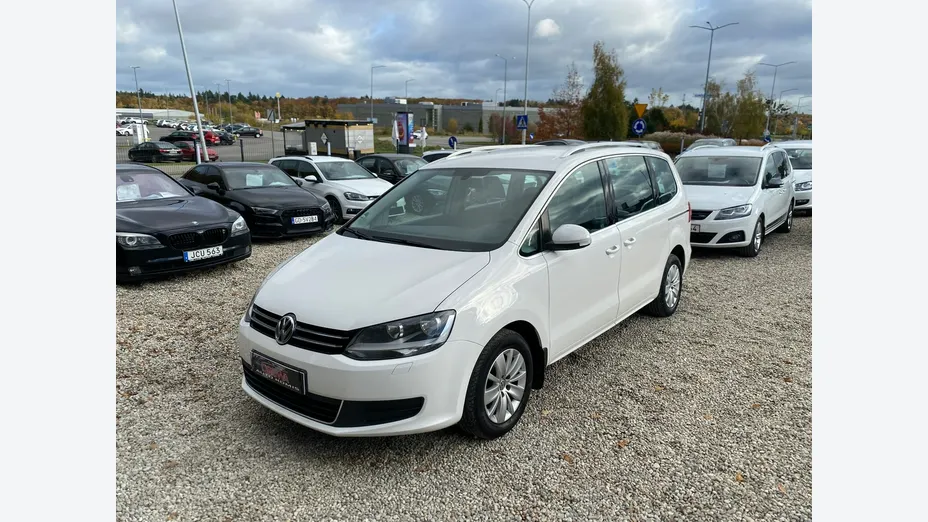VOLKSWAGEN Sharan -