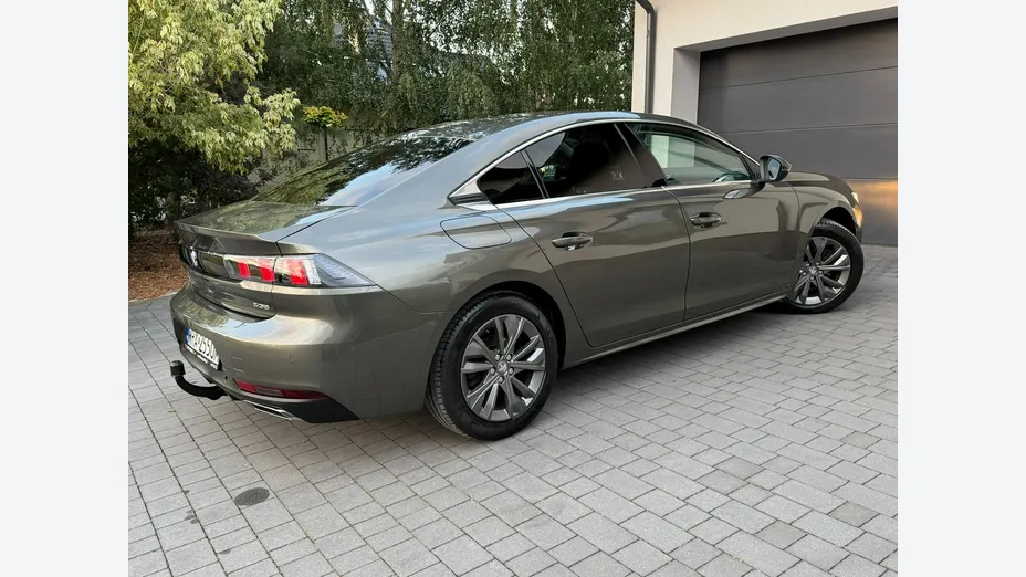 PEUGEOT 508 -