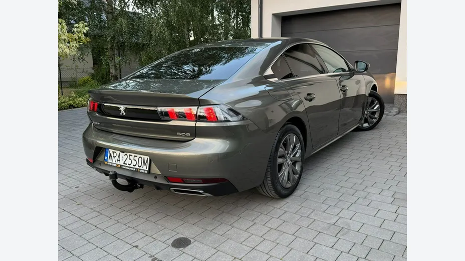 PEUGEOT 508 -