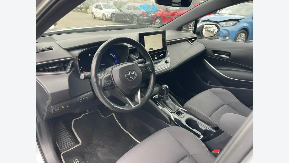 TOYOTA Corolla -