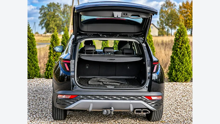 HYUNDAI Tucson -