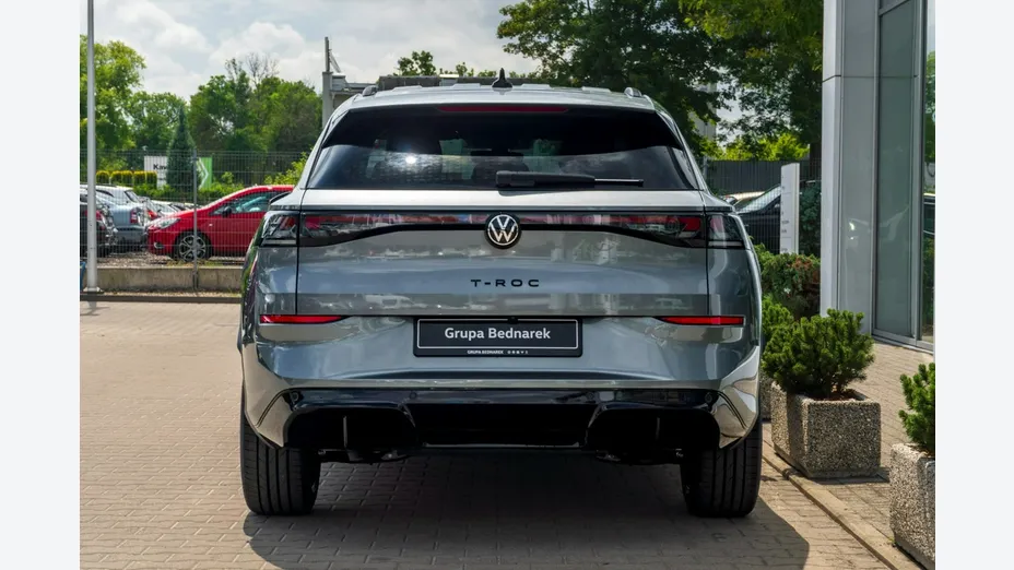 VOLKSWAGEN T-ROC -