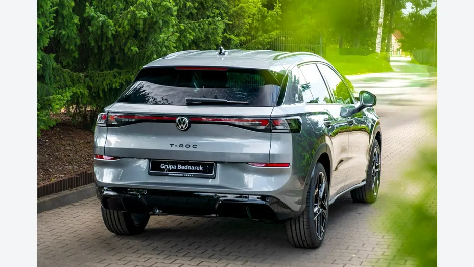 VOLKSWAGEN T-ROC -