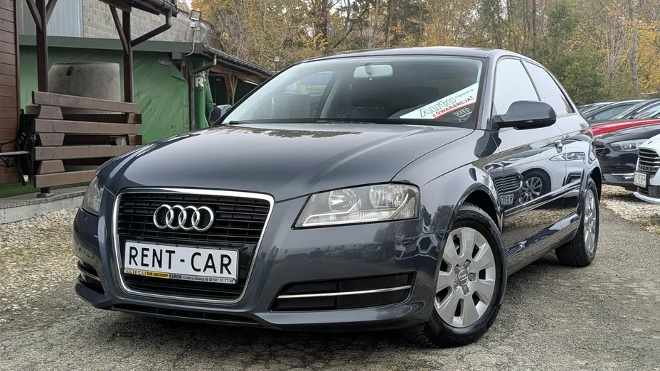 AUDI A3 -