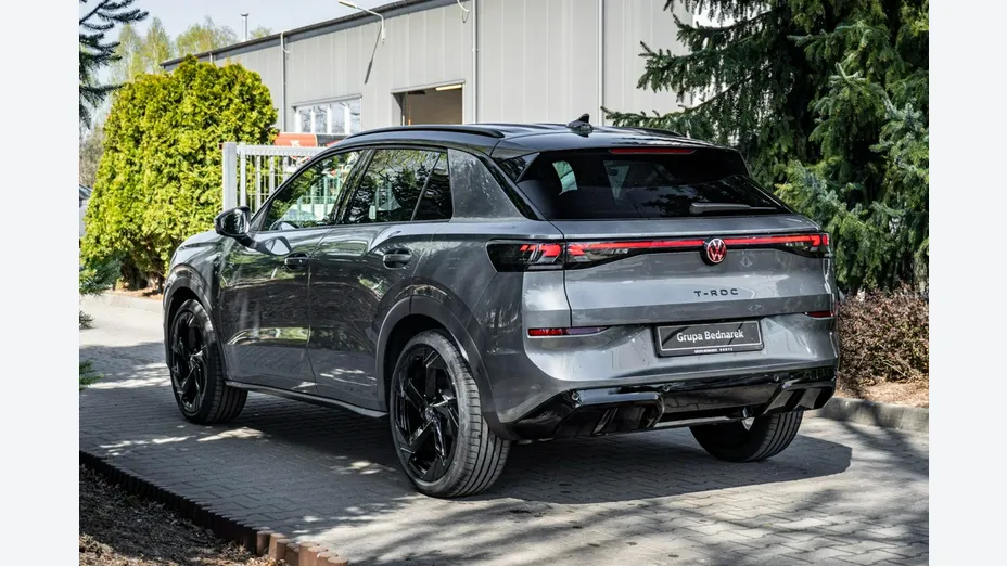VOLKSWAGEN T-ROC -