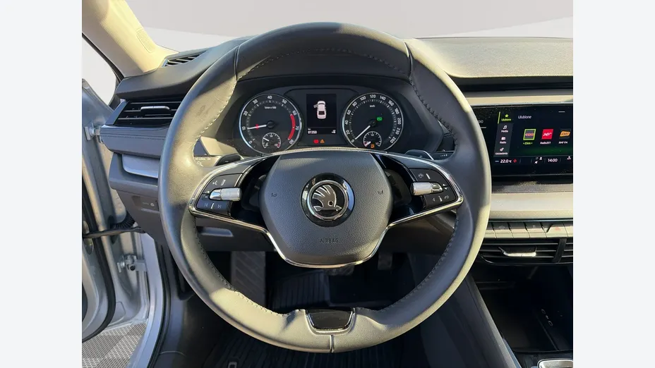 SKODA Octavia -
