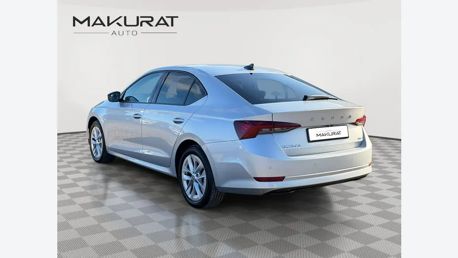 SKODA Octavia -