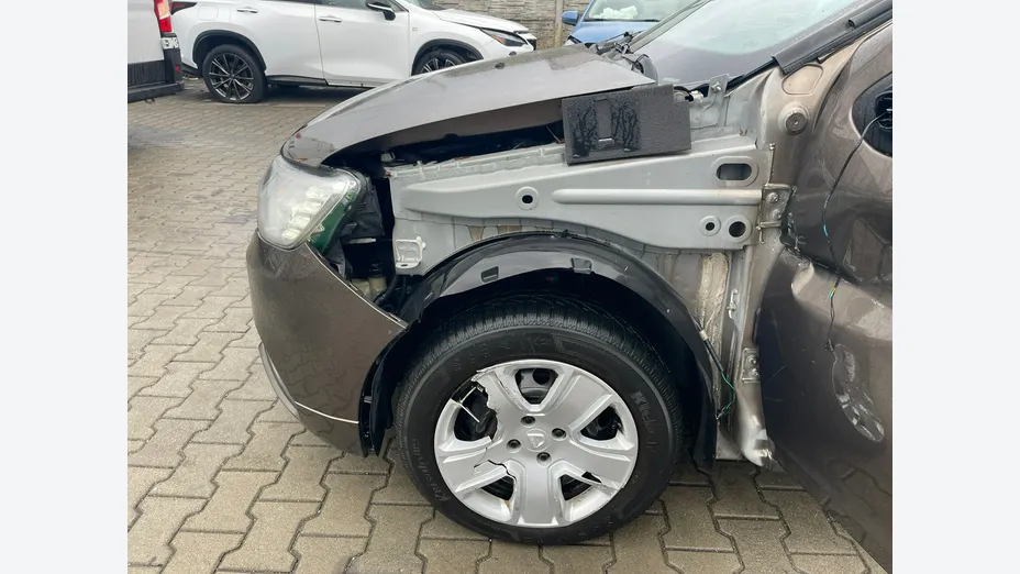 DACIA Sandero -