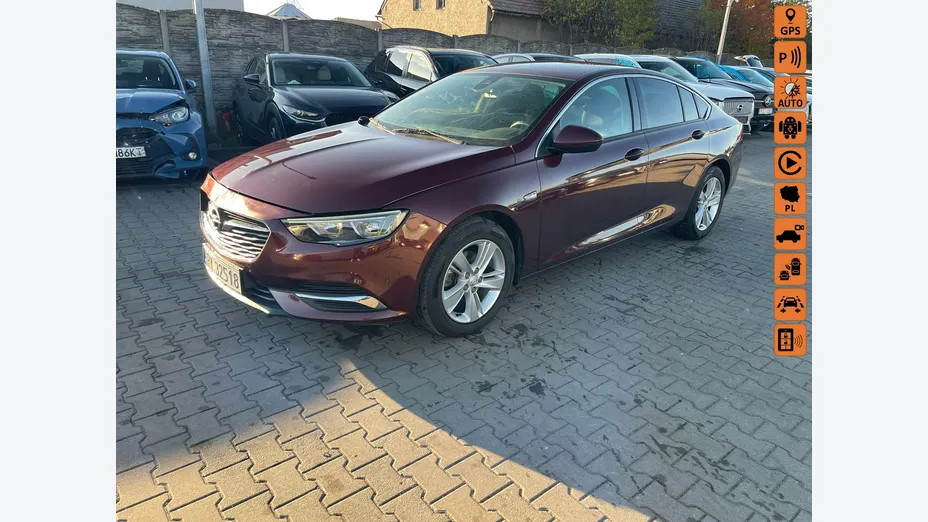 OPEL Insignia -
