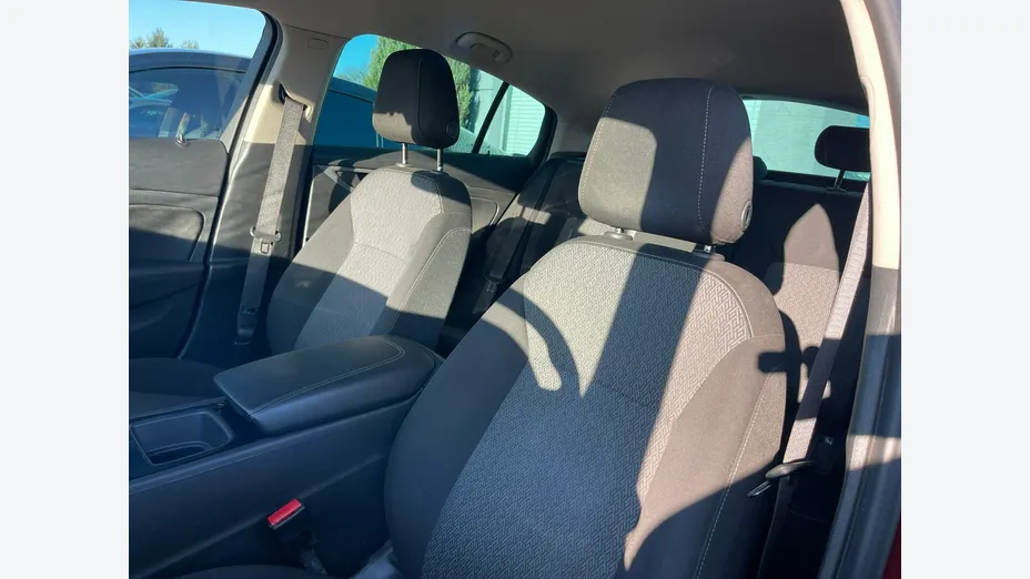 OPEL Insignia -