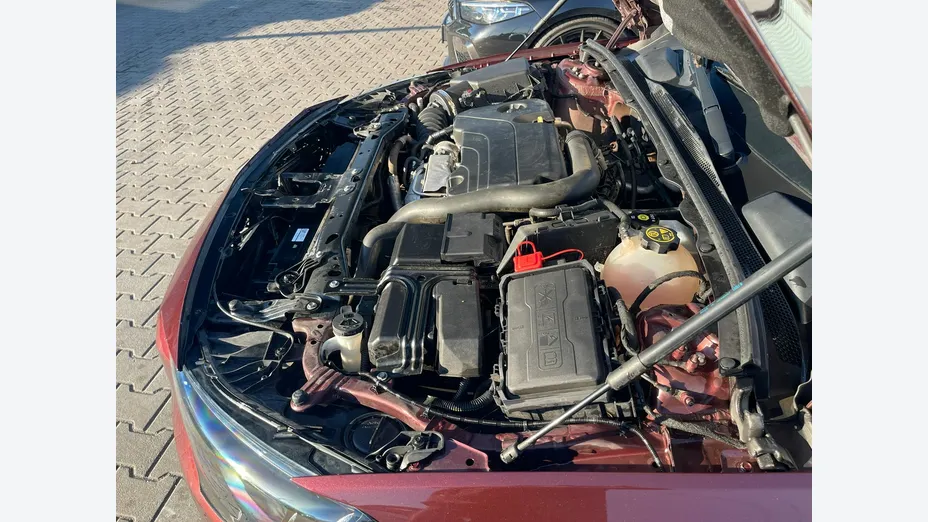 OPEL Insignia -