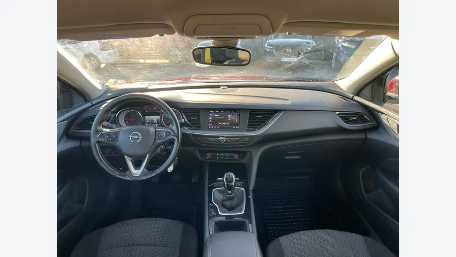OPEL Insignia -