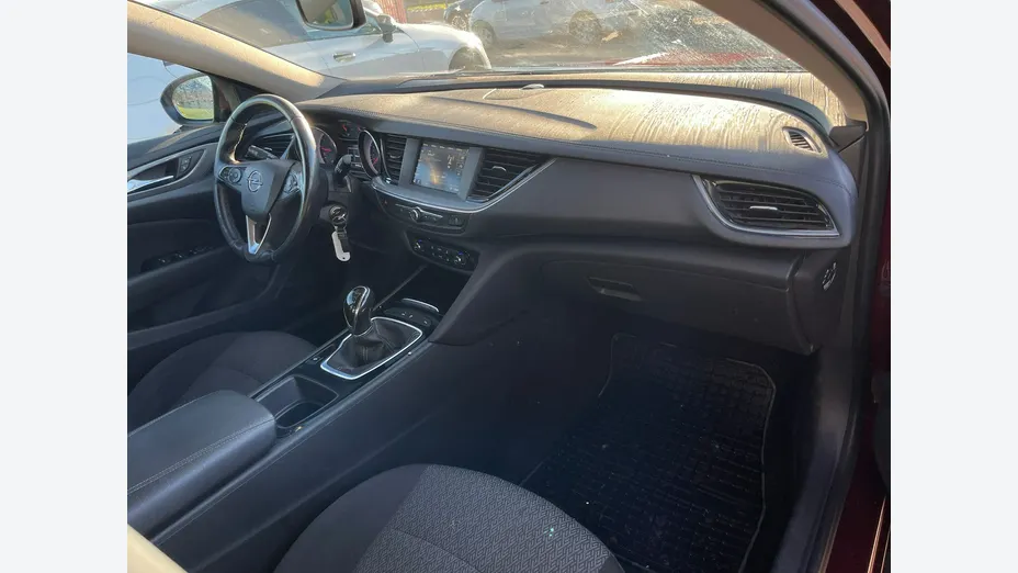 OPEL Insignia -