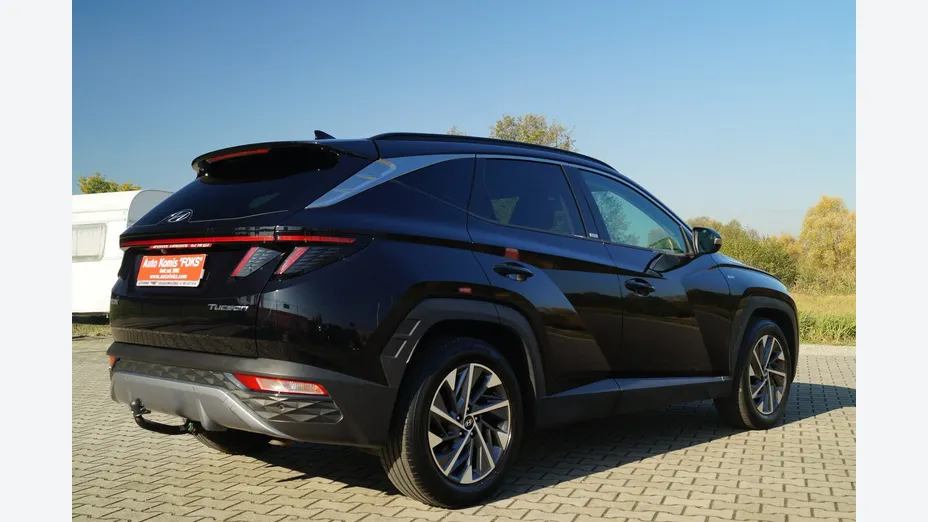 HYUNDAI Tucson -