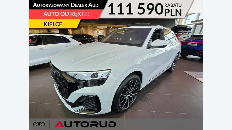 AUDI Q8 -