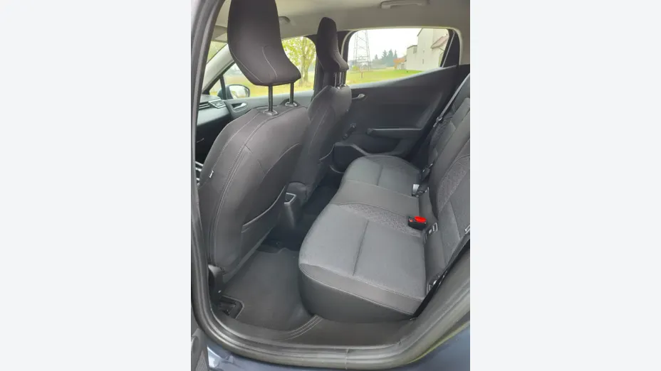 RENAULT Clio -