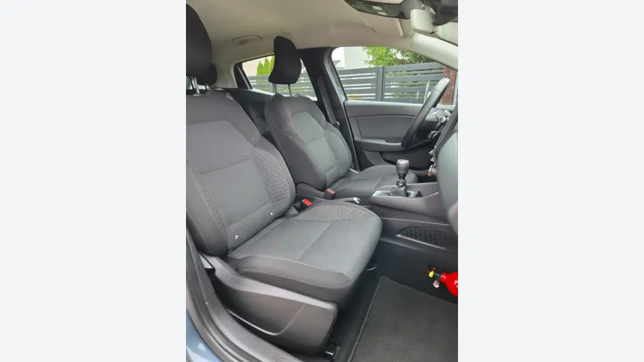 RENAULT Clio -