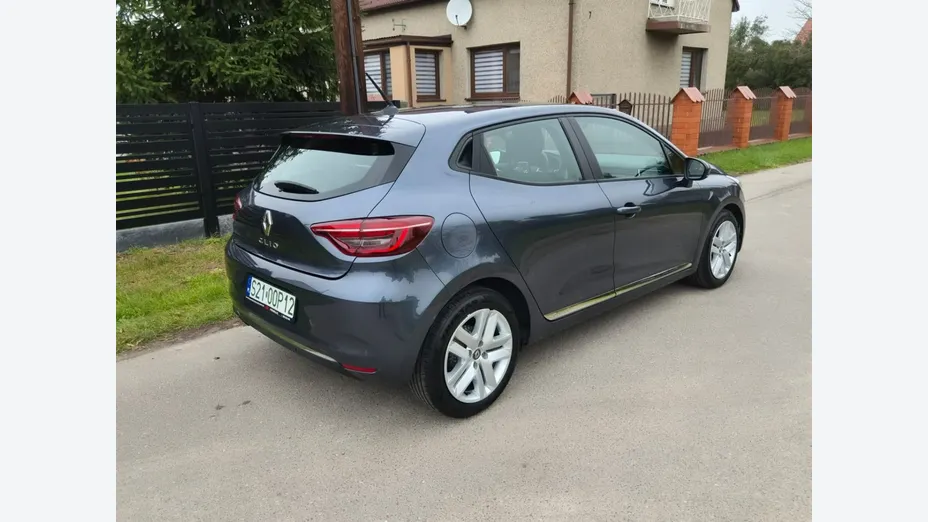 RENAULT Clio -