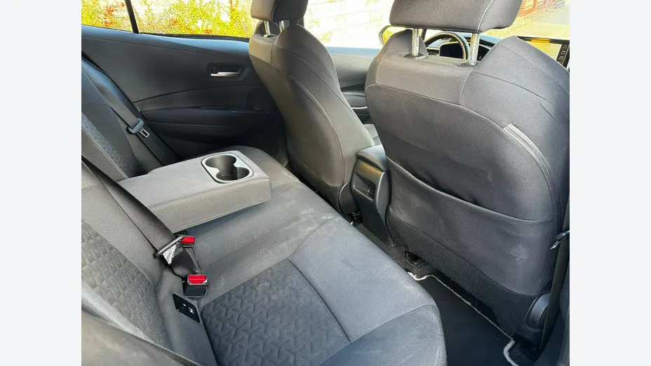 TOYOTA Corolla -