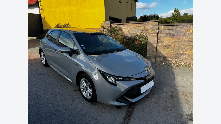 TOYOTA Corolla -