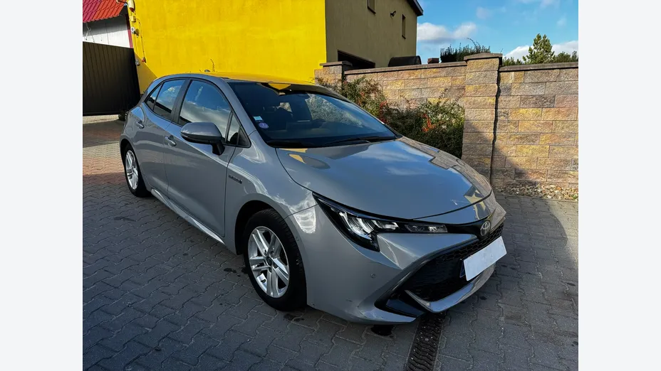 TOYOTA Corolla -