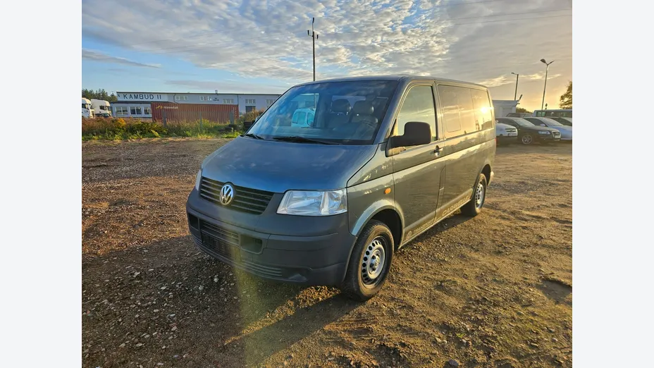 VOLKSWAGEN Transporter -