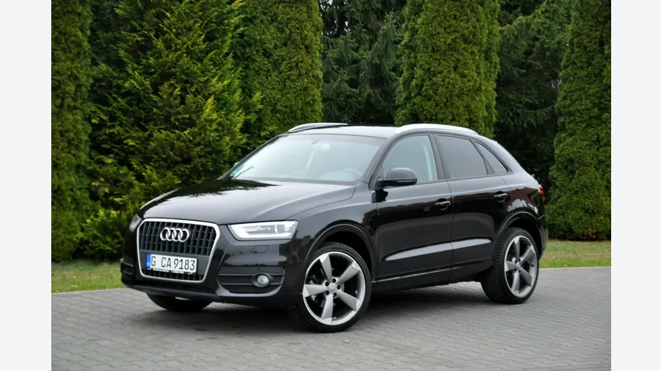 AUDI Q3 -