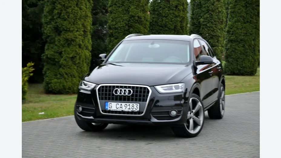 AUDI Q3 -