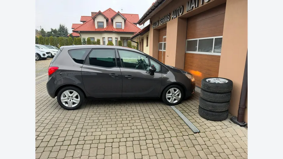OPEL Meriva -