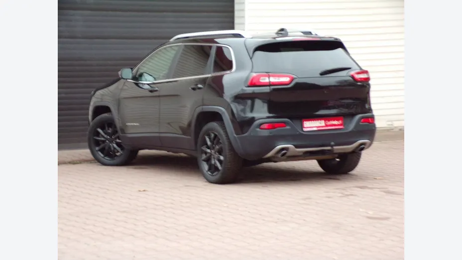 JEEP Cherokee -