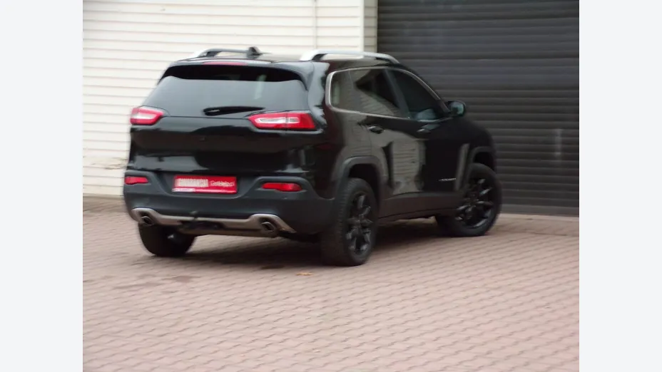JEEP Cherokee -