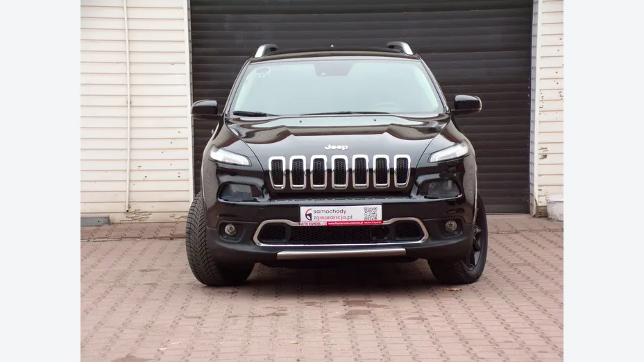 JEEP Cherokee -