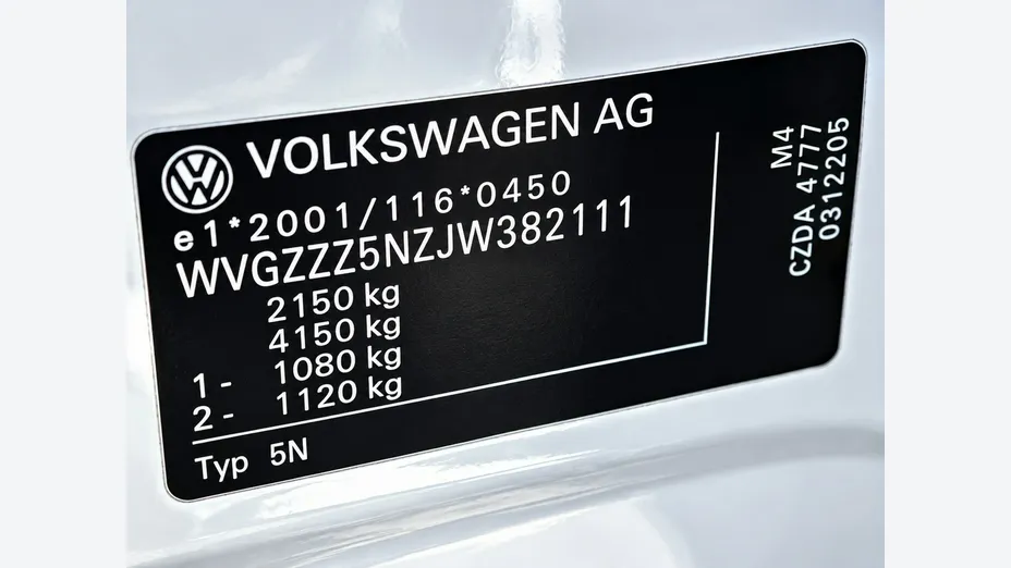 VOLKSWAGEN Tiguan -
