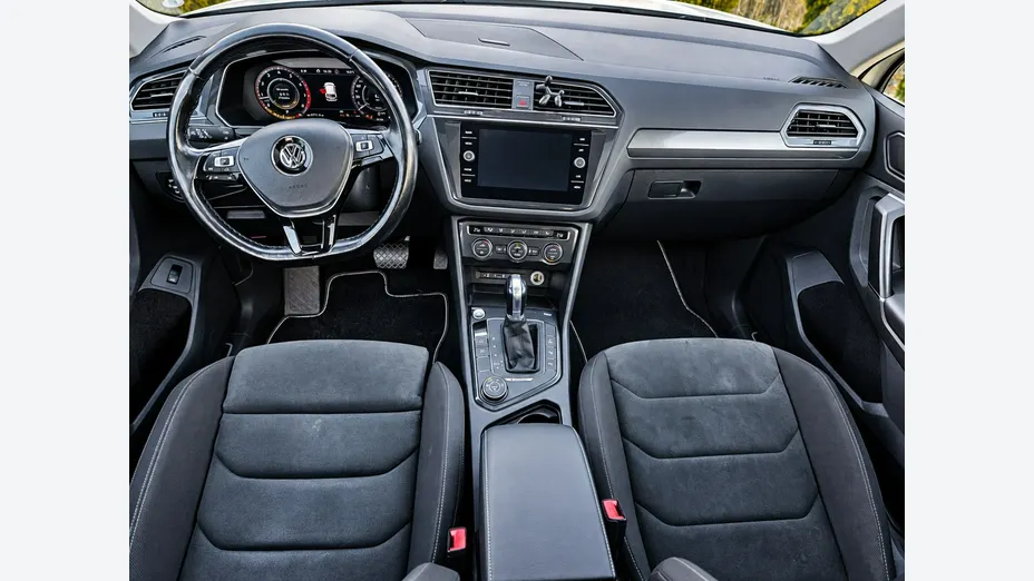 VOLKSWAGEN Tiguan -