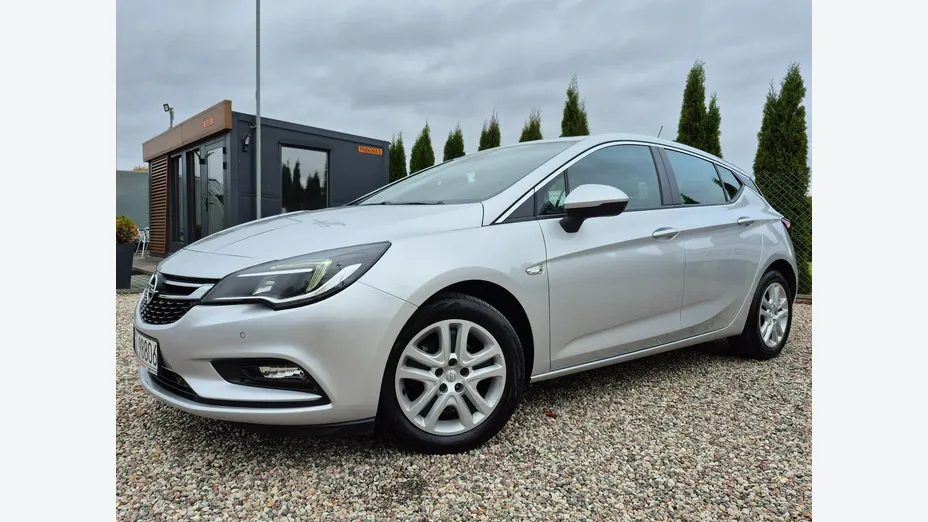 OPEL Astra -