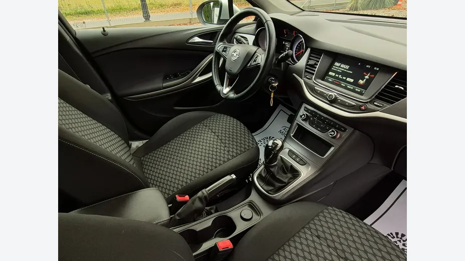 OPEL Astra -